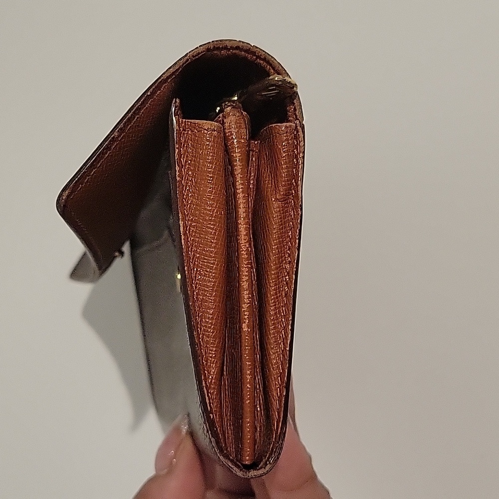 Authentic LV monogram Sarah - Picture 6 of 9